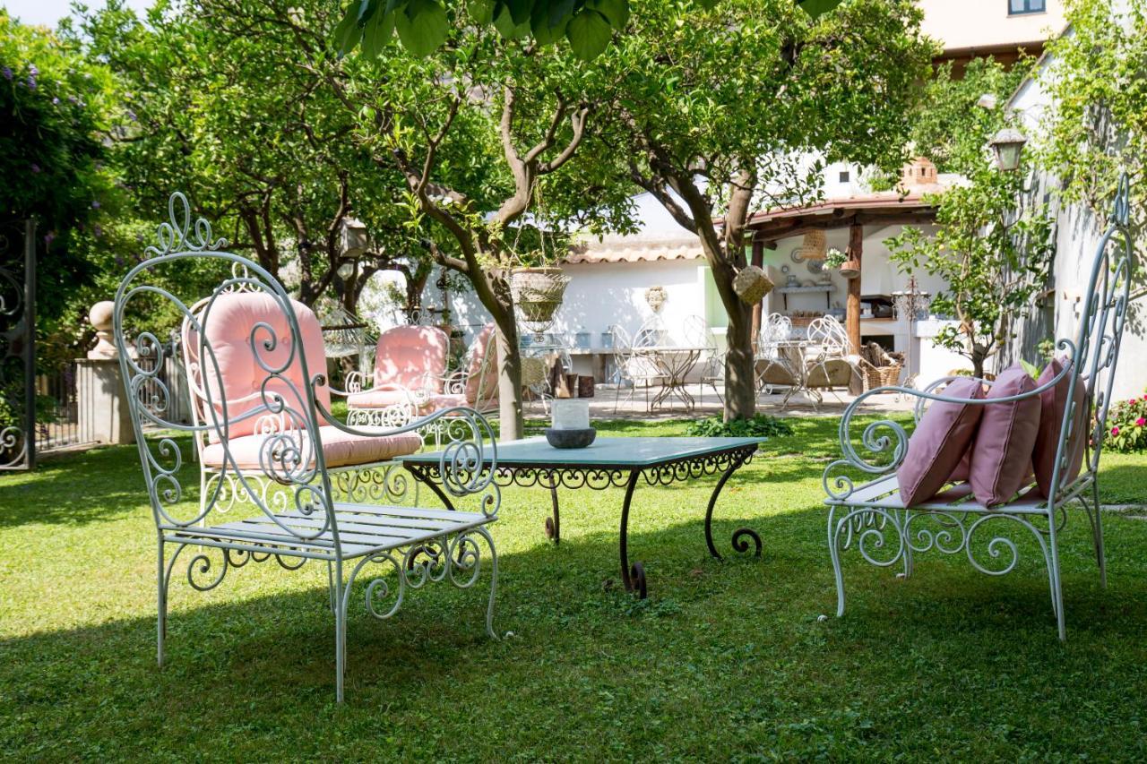 فندق Palazzo Cacace Relais ميتا المظهر الخارجي الصورة