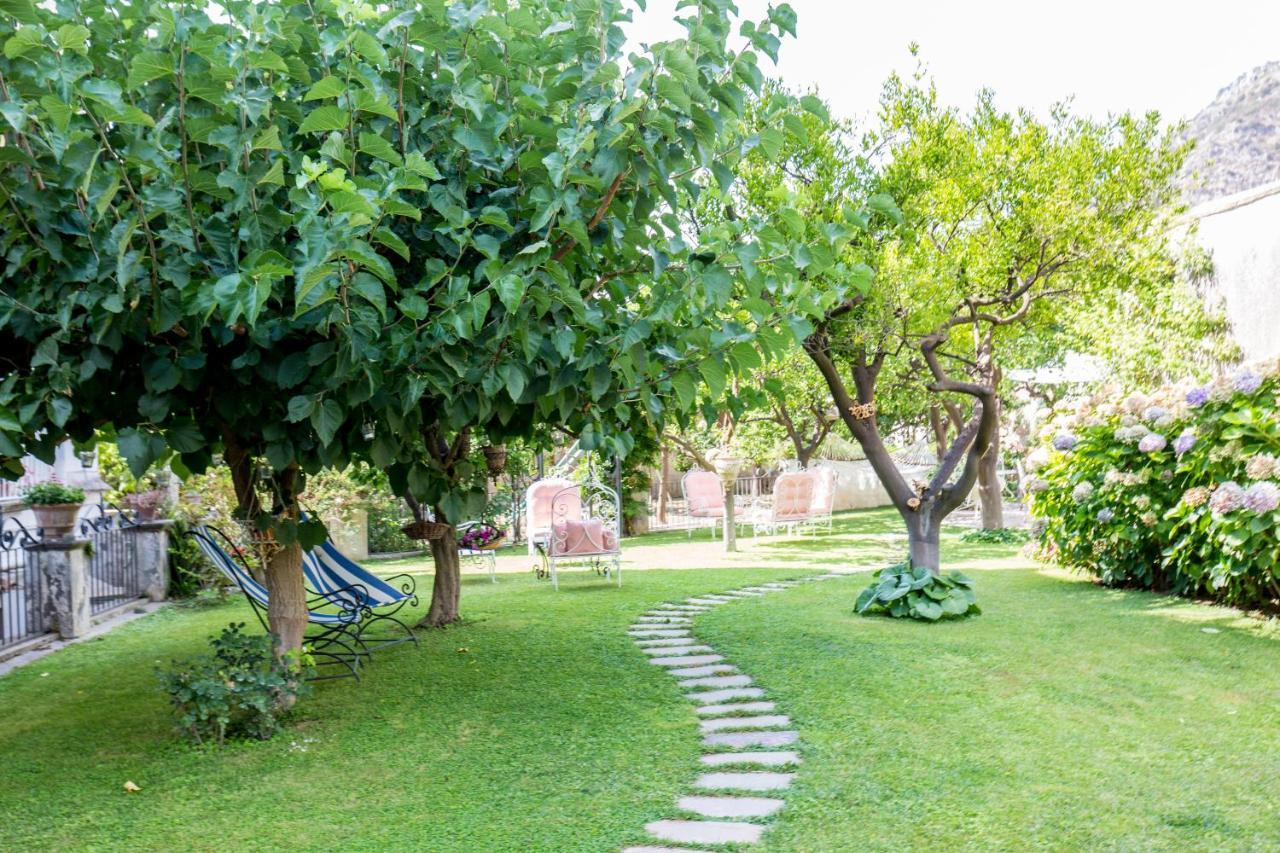 فندق Palazzo Cacace Relais ميتا المظهر الخارجي الصورة