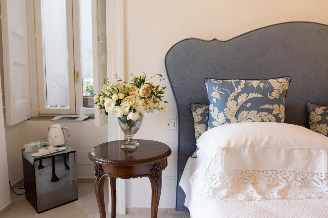 فندق Palazzo Cacace Relais ميتا المظهر الخارجي الصورة
